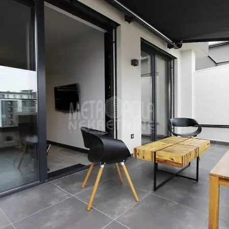 Penthouse Premium Deluxe With Free Garage * סראייבו